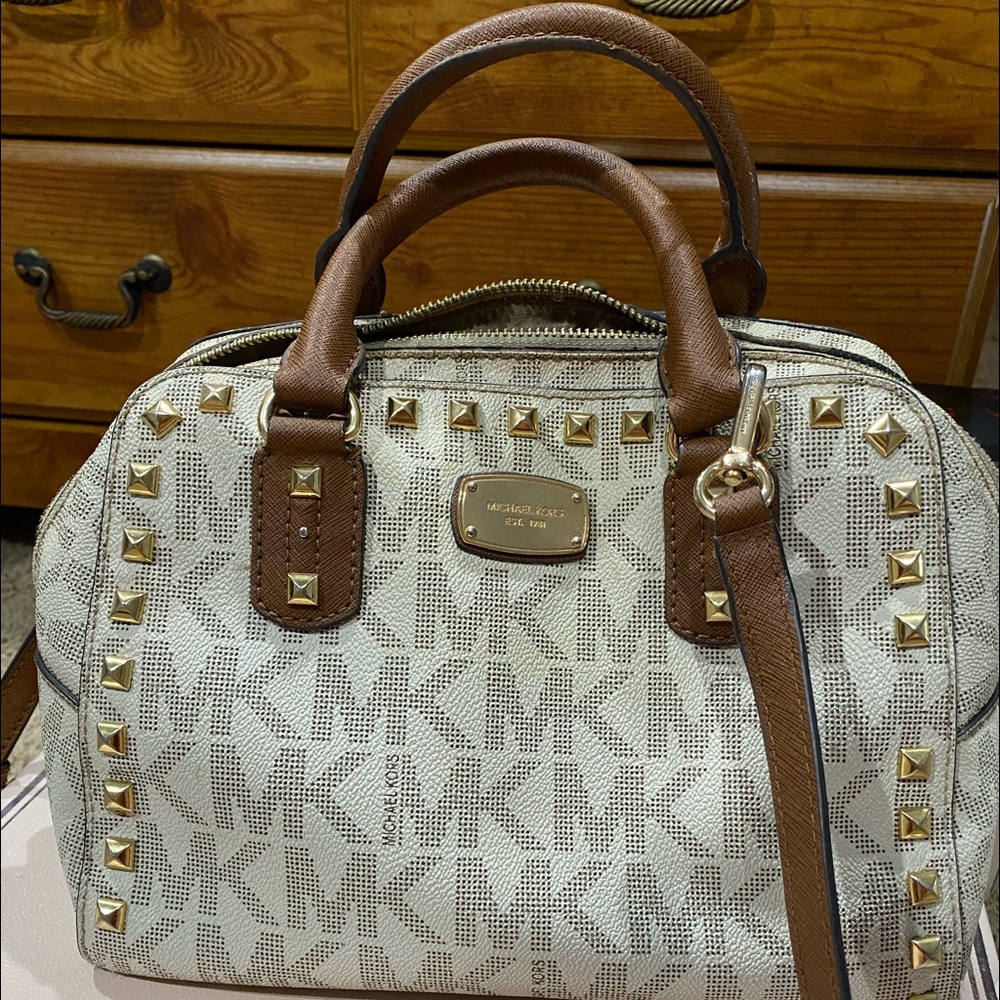 Michael Kors purse